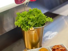 小菜四样-朴太院·烤肉万岁·创意首尔料理(中联广场店)