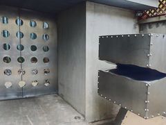 -穹六人间 people 6(岳阳路店)