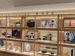 -茂昌眼镜(南京东路店)