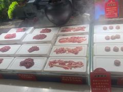 -四囍码头海鲜烧烤自助火锅(外滩南京东路悦荟广场店)