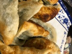 马蹄锅贴-长人馄饨铺(解放街店)