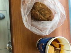 -全家便利店(襄阳南路店)