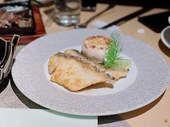 -穹六人间 people 6(岳阳路店)