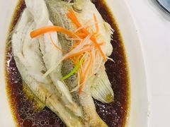 -大鸭梨烤鸭店(金顶街店)