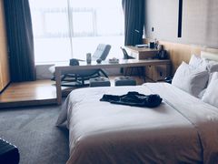 单间-优逸酒店(柳州窑埠古镇万象城店)