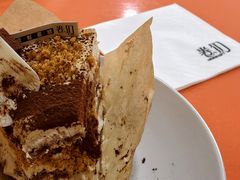 -卷们·现制生日蛋糕·蓝风车动物奶油(金源店)