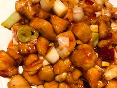 -鑫巴蜀小镇 · 水煮鱼专研店(玉桥店)