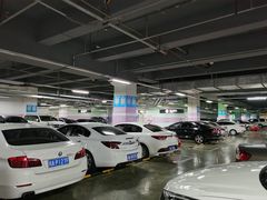 -成都东站-停车场