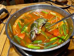 -快活林酸汤鱼鲜品火锅店(甲秀楼店)