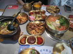 -金会长自助海鲜·烤肉(人民广场店)