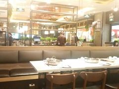 大堂-黄记煌三汁焖锅(广州曜一城店)