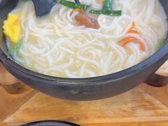 -桥香园过桥米线(国贸店)