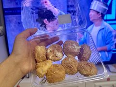 马蹄爆爆珠泡芙-鲍师傅糕点(淮海中路店)