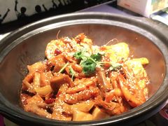 -徐记小怪兽肉蟹煲店(哈西万达金街店)
