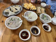 -洲心明记烧肉大粥(总店)