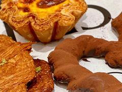 -HOT CRUSH趁热集合·现烤面包(上海环球港店)