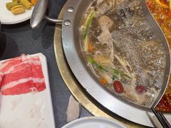 -沸炉重庆老火锅(军事博物馆店)