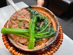 咸鱼肉饼煲仔饭-肥仔文澳门猪骨煲(南京西路店)
