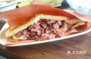Braised Pork and Donkey Meat with Tofu Skin