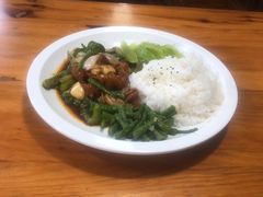 -何太太馄饨面铺(大浒东苑店)