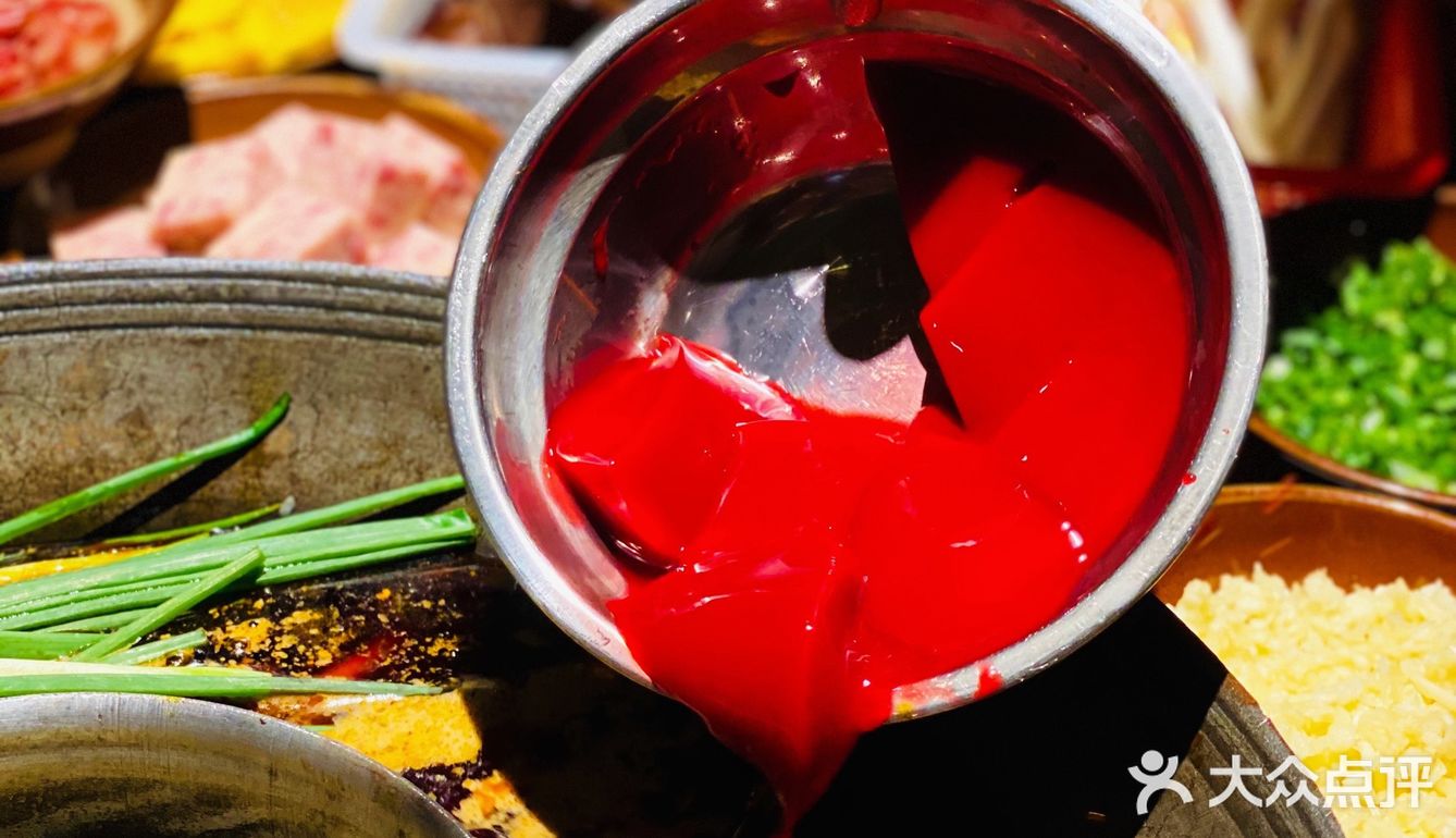 老厂房里吃火锅｜网红金姐老火锅 就是这个重庆好味道