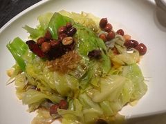 手撕包菜-炊烟小炒黄牛肉(浦东世纪汇店)