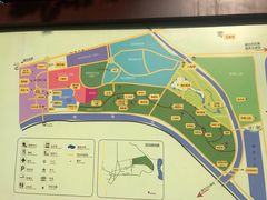 -金孔雀温泉旅游度假村