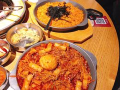 炒年糕-姜虎东白丁烤肉(恒隆广场店)