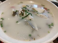 -玖鲜小笼(中山广场店)