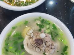 -南渝食府.墨脱石锅松茸鸡
