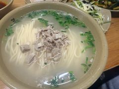 特色肘肉-亮亮面馆(经六路店)