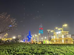 -泉城广场