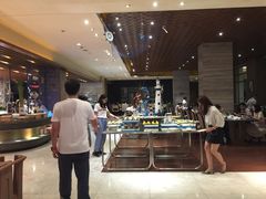 自助取餐区-东莞旗峰山酒店及行政公寓·莱斯西餐厅