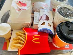 -麦当劳(利津路店)