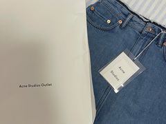 -Acne Studios(芮欧百货店)