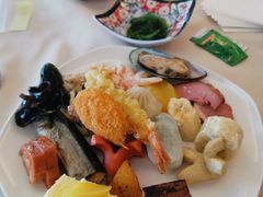 -中央电视塔旋转餐厅