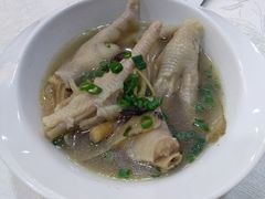 滋补药膳凤爪-有腥气私房菜·寻味顺德