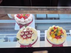 -花花卷卷·鲜食蛋糕(静安久光百货店)