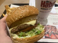 -The Habit Burger Grill 哈比特汉堡(爱琴海店)
