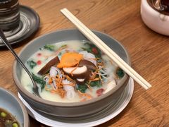 -垚慈居素食(华发新城店)