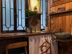 -西关84·History·Art·Cafe