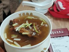 崩沙腩面-百福麵家(新馬路店)