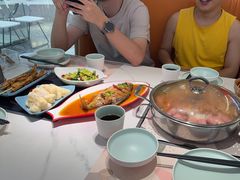 -黄记煌三汁焖锅(新佳丽江汉路店)