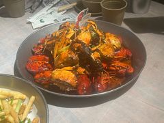 -巴厘龙虾·榜首油焖大虾(音乐学院·沿江酒馆店)