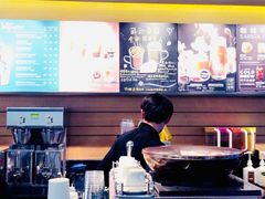 -星巴克(广州中华广场B1层店)