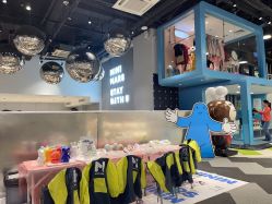 -MINI MARS KIDS CLUB亲子家庭中心(长宁天山店)