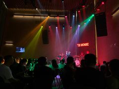 -TZ House音乐现场(来福士中心店)