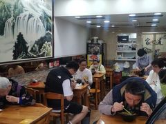 -志权牛肉面(灵山路店)