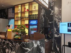 -新白鹿餐厅(滨江银泰店)