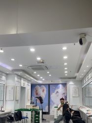 -镁连社·美联社